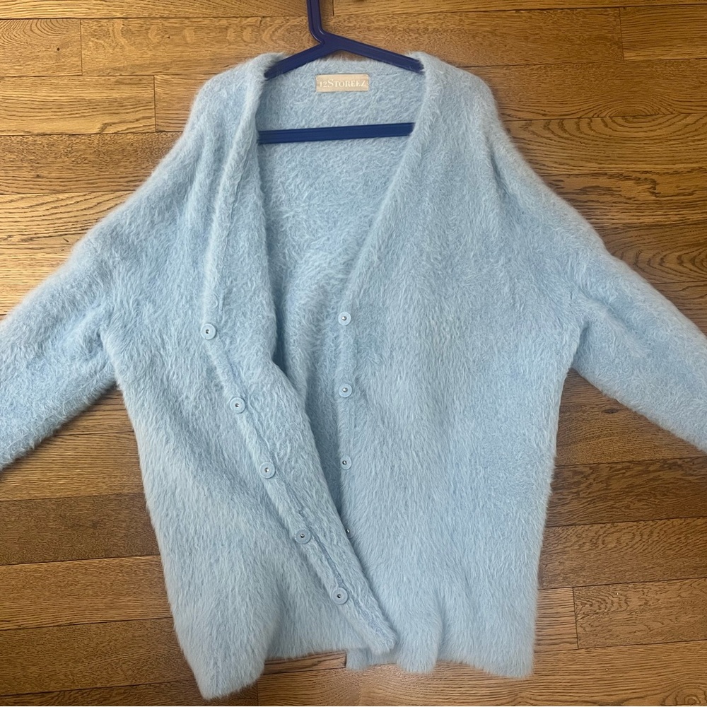 12Storeez 100% Angora cardigan
